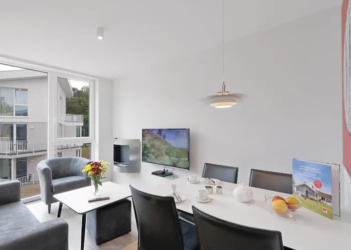 Duenenvilla 12, Whg 3 *